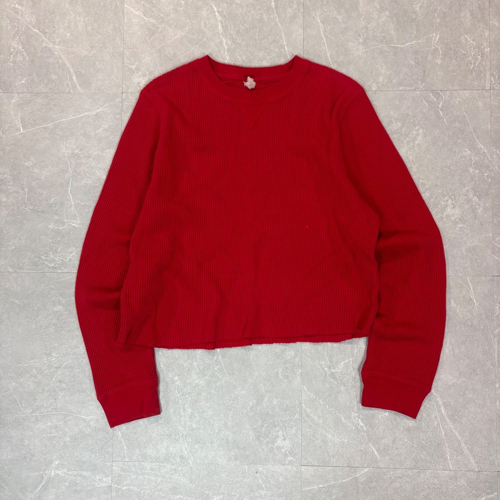 Red Waffle Knit Thermal Long Sleeve Cropped Raw Hem Top Crewneck